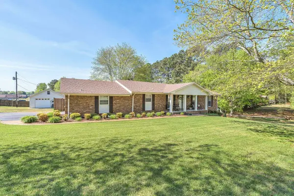 705 Alabama St, Killen, AL 35645