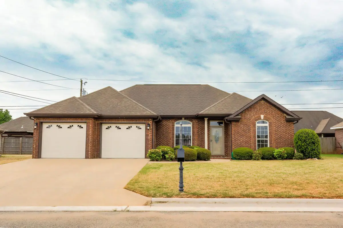 159 Fox Loop, Muscle Shoals, AL 35661 - #1