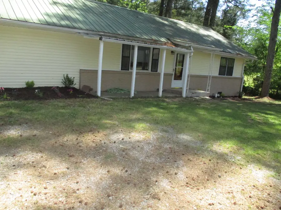 206 Piney Point Dr, Cullman, AL 35055 - #2