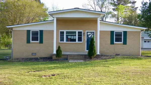 1710 Elm Ln, Russellville, AL 35654