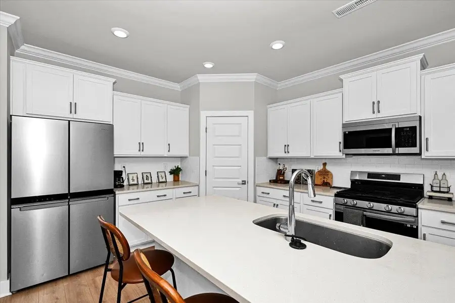 1802 Loebner Ln, Cullman, AL 35055 - #3