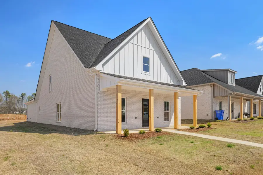 21239 Scuttle St., Athens, AL 35611 - #2