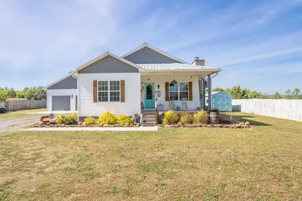 775 Cemetary Rd, Holly Pond, AL 35083