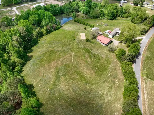 888 Co Rd 1663, Cullman, AL 35058