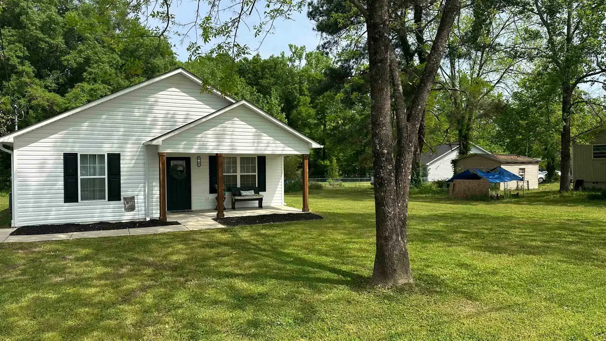 616 Blountsville St, Hanceville, AL 35077 - #1