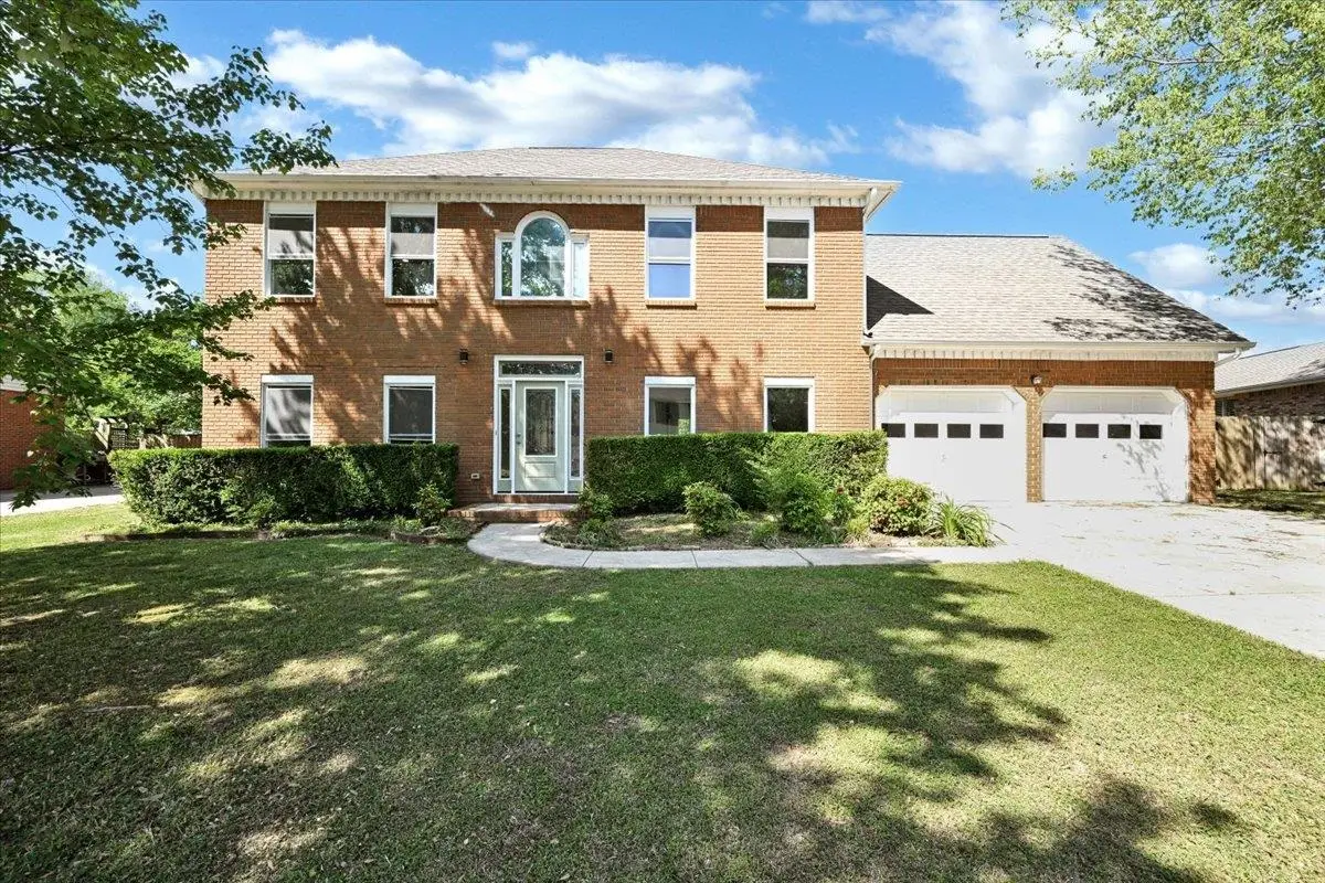 2411 Huntington Ln, Decatur, AL 35601 - #1