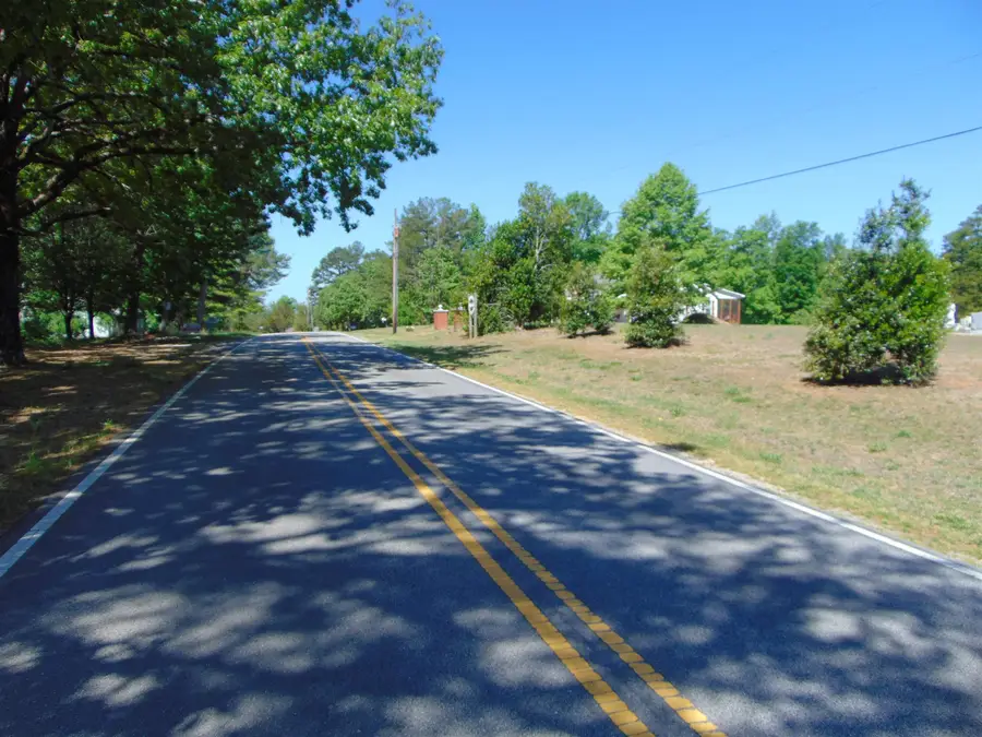 6210 Co Rd 8, Florence, AL 35633 - #3