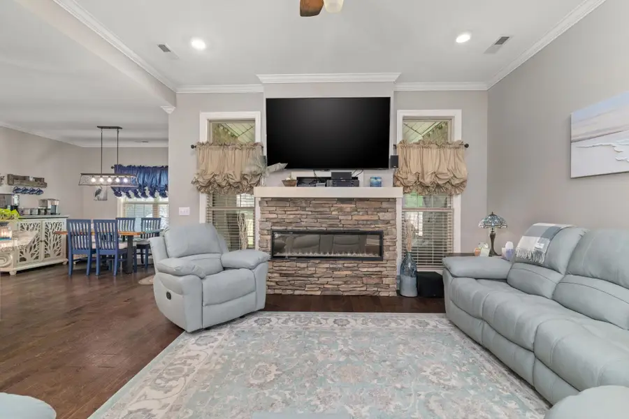 89 Timber Cv, Killen, AL 35645 - #3