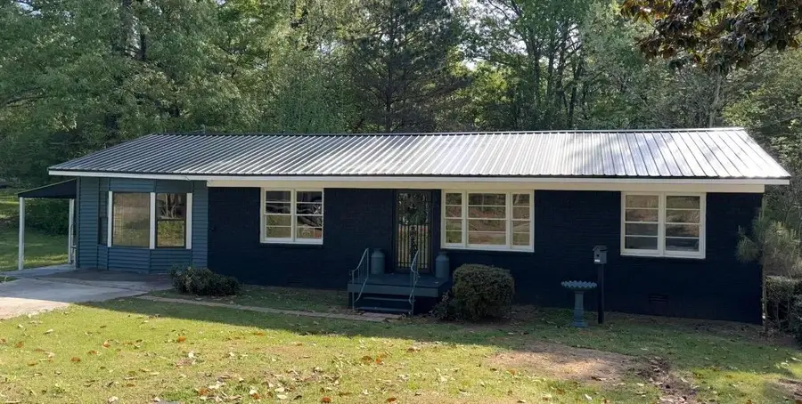 60 Maple St, Cherokee, AL 35616 - #2