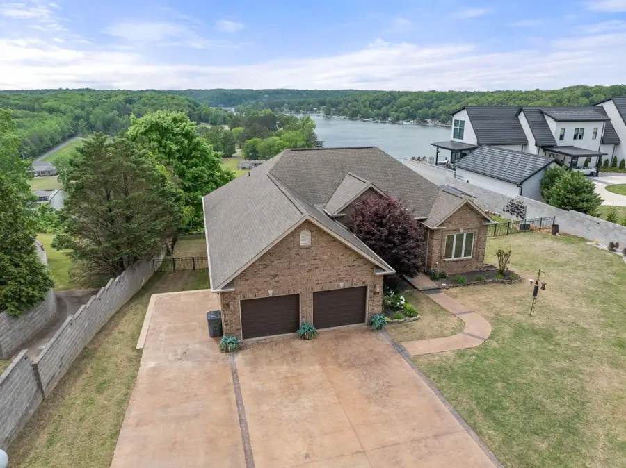 524 Co Rd 402, Killen, AL 35645 - #2