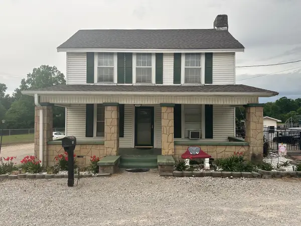 400 S Hook St, Tuscumbia, AL 35674