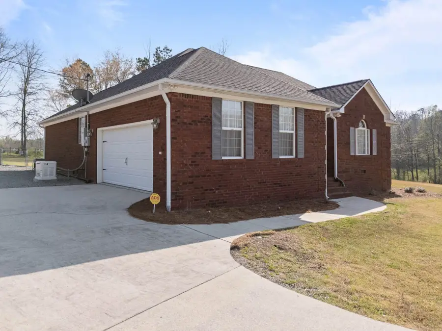 375 Co Rd 1200, Vinemont, AL 35179 - #2