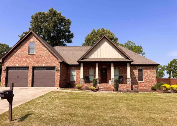 3002 Tanner St, Muscle Shoals, AL 35661