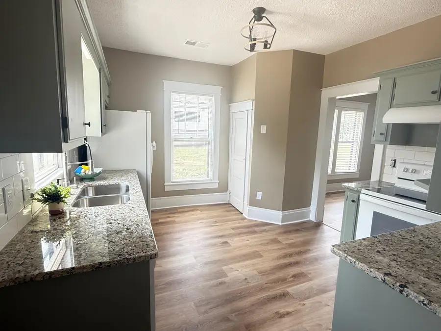 538 South St, Moulton, AL 35650 - #2