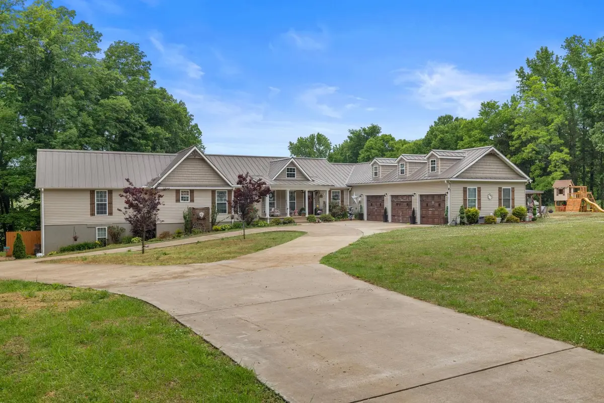 751 Co Rd 51, Rogersville, AL 35652 - #1