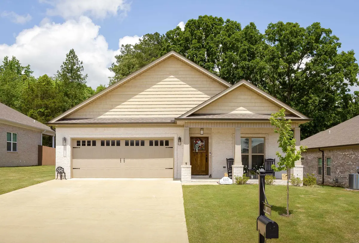 117 Sugar Maple Dr, Florence, AL 35633 - #1