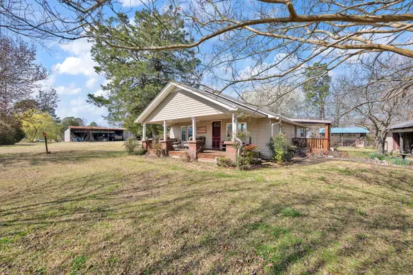 1544 Co Rd 831, Cullman, AL 35055