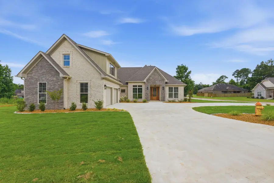 112 Allens Way, Florence, AL 35634 - #2