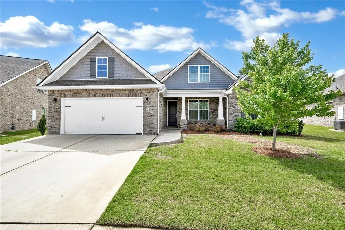 2070 Austin Dr, Cullman, AL 35058 - #1