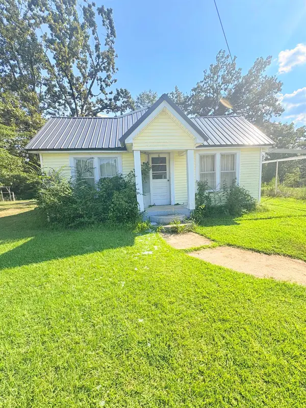 2319 Bexar Ave, Hamilton, AL 35570