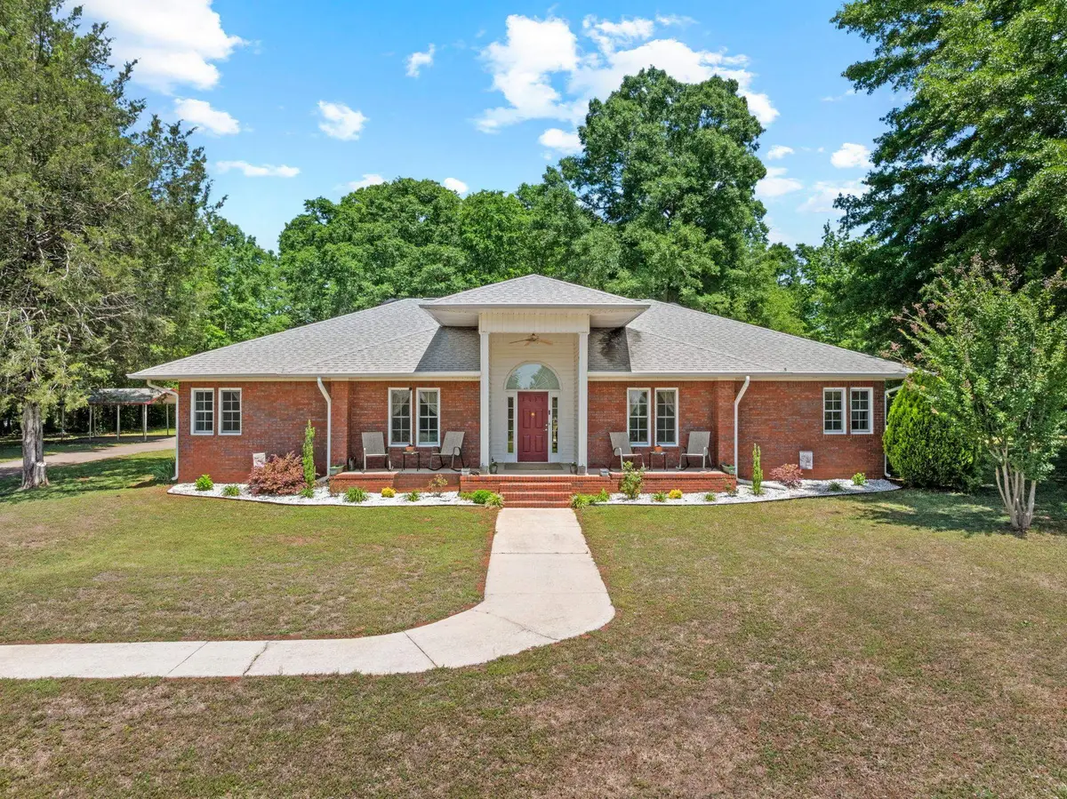 401 Co Rd 424, Killen, AL 35645 - #1