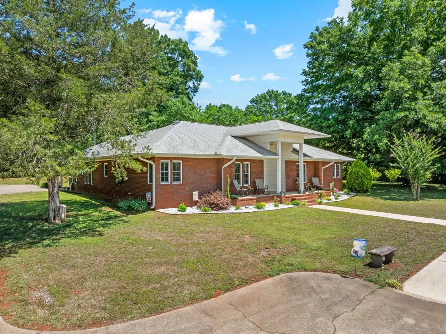 401 Co Rd 424, Killen, AL 35645 - #2