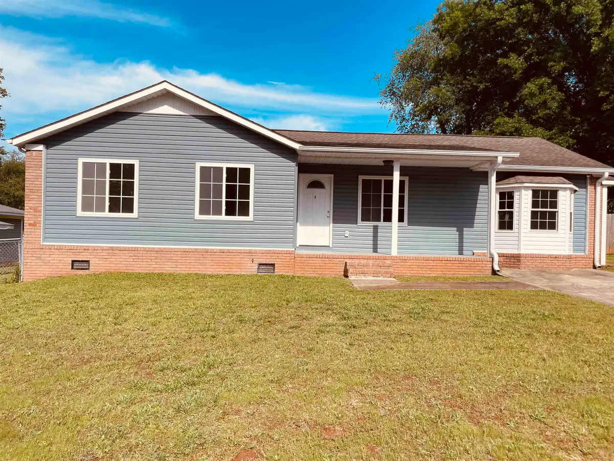 520 Short St, Florence, AL 35630 - #1