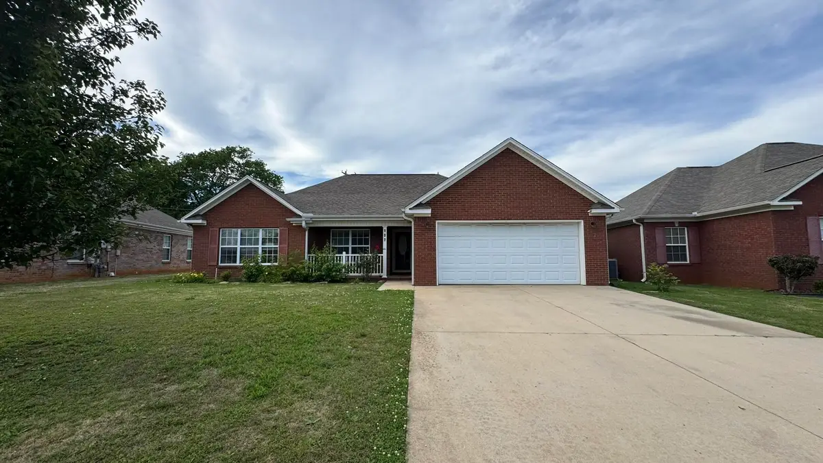 107 Harmony Dr, Tuscumbia, AL 35674 - #1