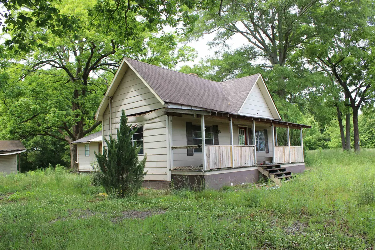 6070 Co Rd 1564, Baileyton, AL 35019 - #1
