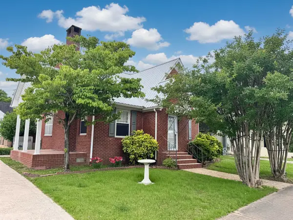 512 4th Ave, Red Bay, AL 35582