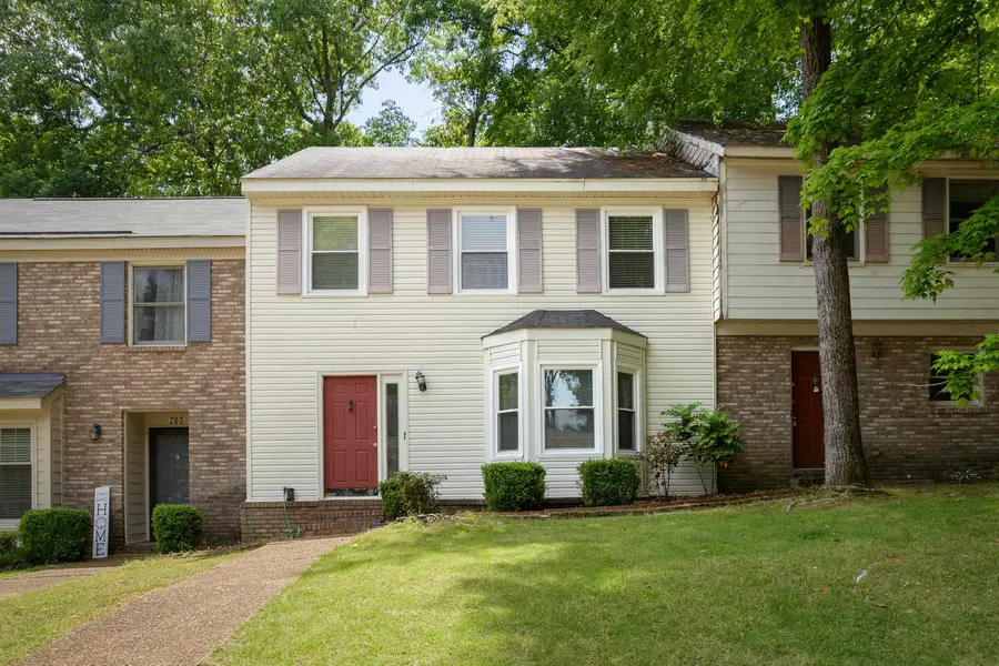 205 Birch Ter, Florence, AL 35630 - #2