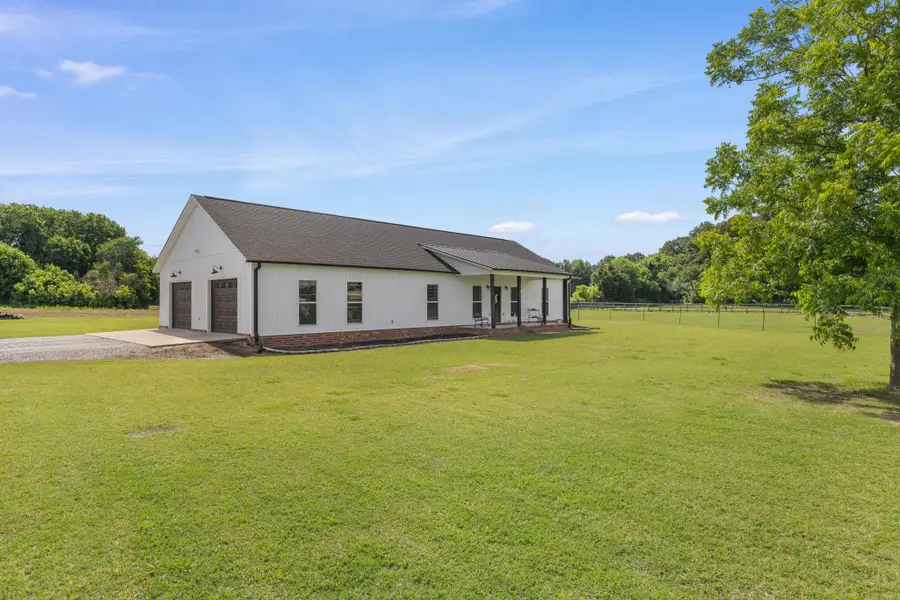 602 Gargis Ln, Tuscumbia, AL 35674 - #2