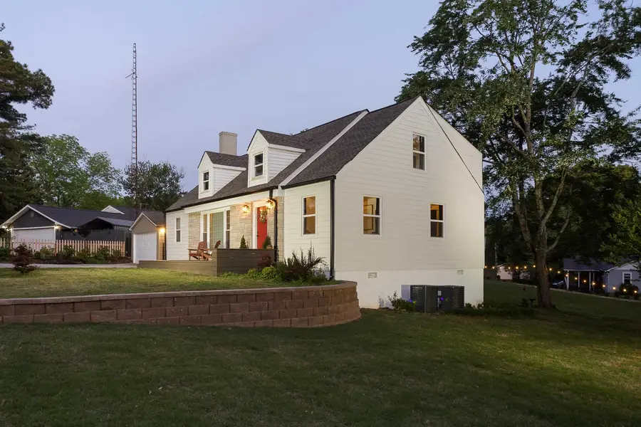 513 Haley Ave, Florence, AL 35630 - #3