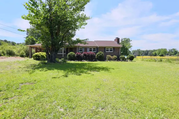 6700 River Rd, Muscle Shoals, AL 35661