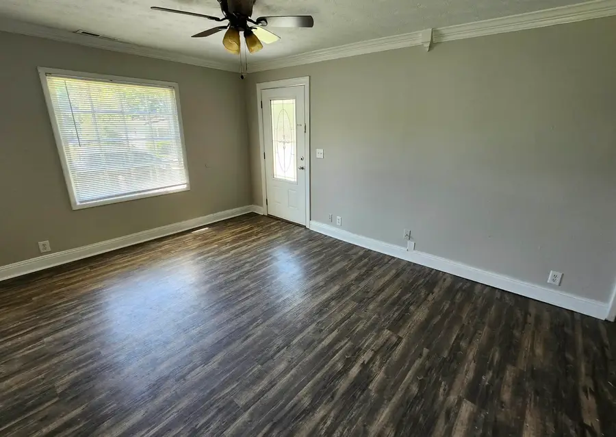 109 13th St, Cullman, AL 35055 - #3
