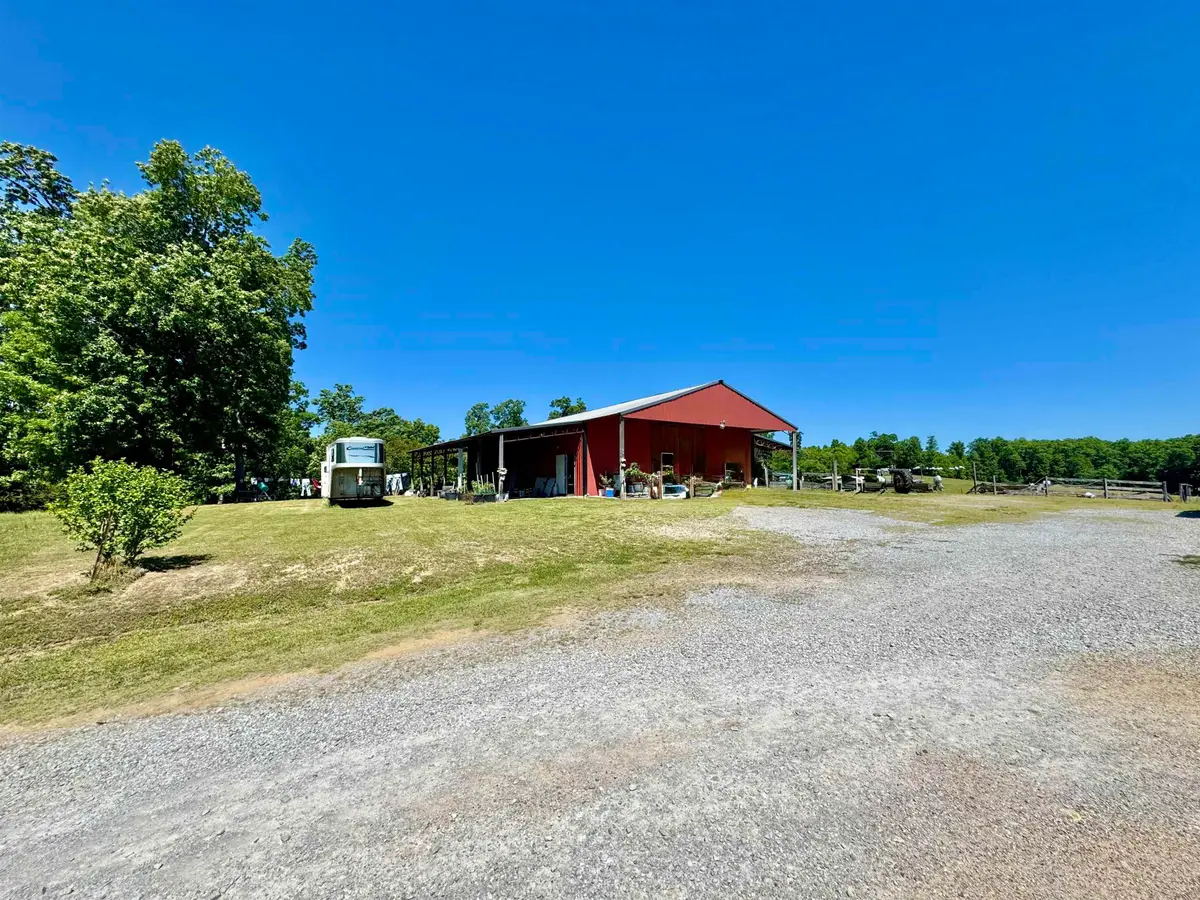 957 Co Rd 306, Florence, AL 35634 - #1