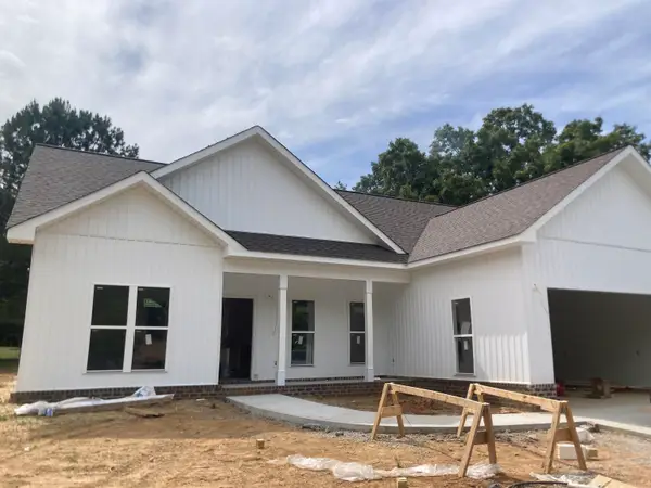 101 Crockett Cir, Florence, AL 35633