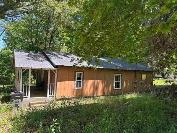 107 Potts Rd, Russellville, AL 35654