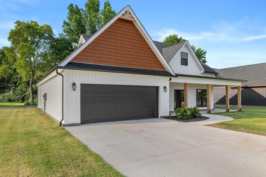 1181 Co Rd 28, Florence, AL 35634 - #3