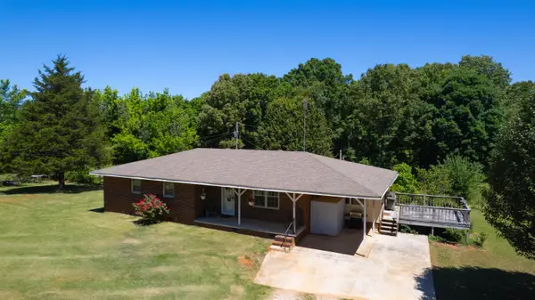 412 Co Rd 543, Rogersville, AL 35652