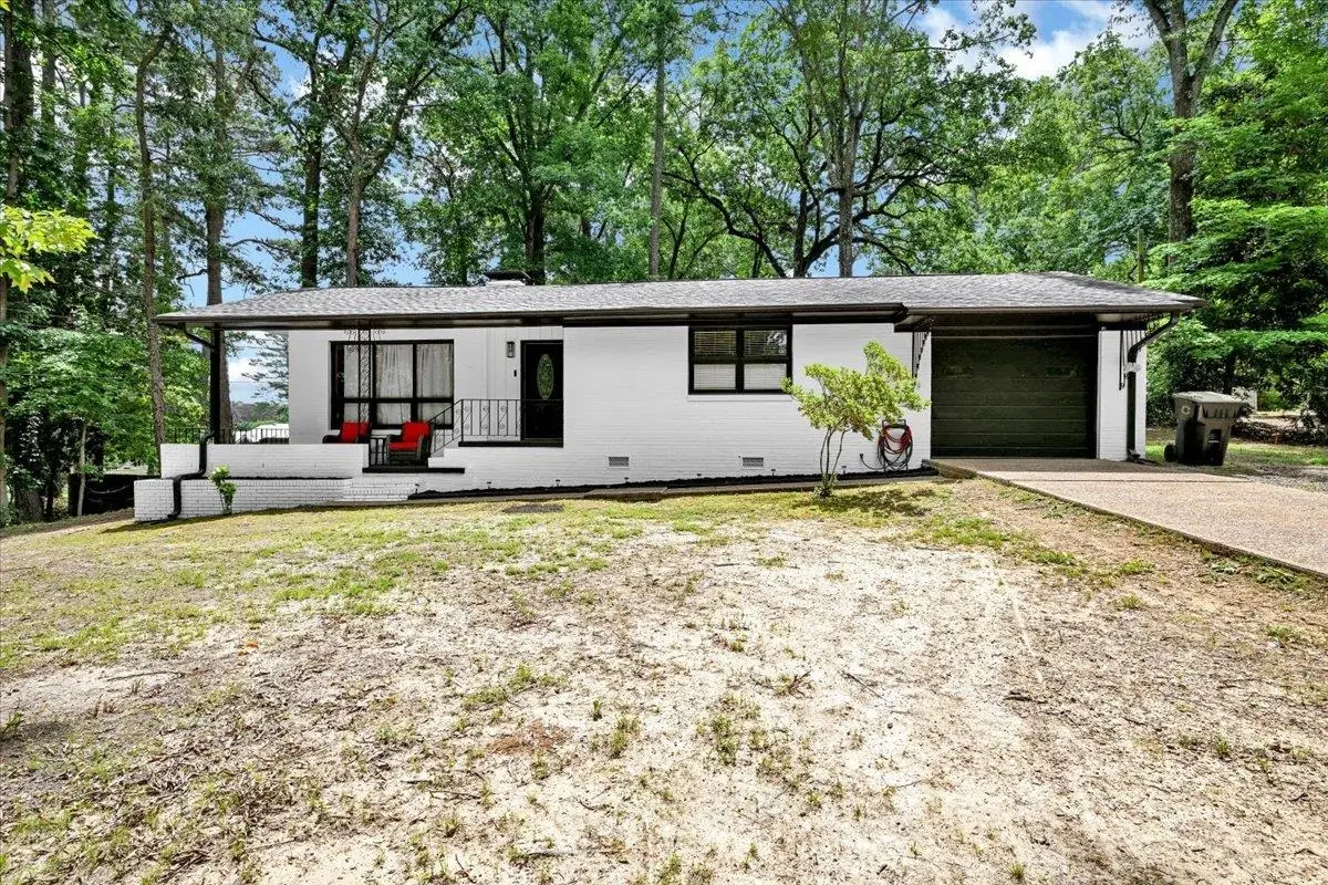 302 Broadway Cir, Cullman, AL 35055 - #1