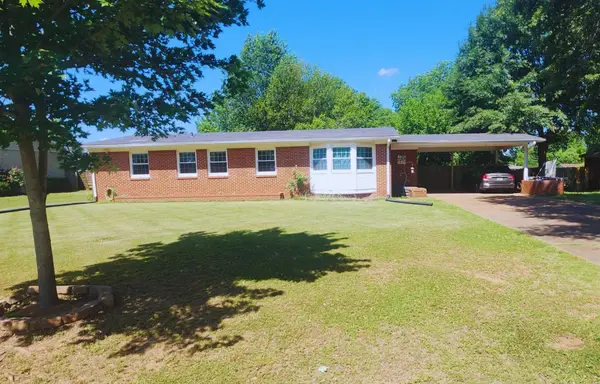 1608 Fords Way, Muscle Shoals, AL 35661