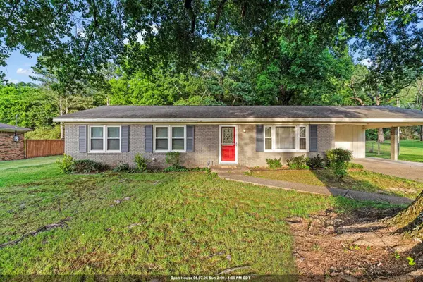 110 Audubon Ave, Florence, AL 35633
