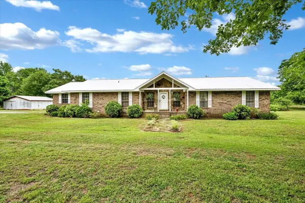 1717 Co Rd 566, Hanceville, AL 35077