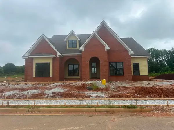 16246 Maggie Ct, Athens, AL 35613