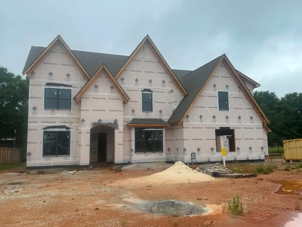 22877 Gunner Cir, Athens, AL 35614 - #1