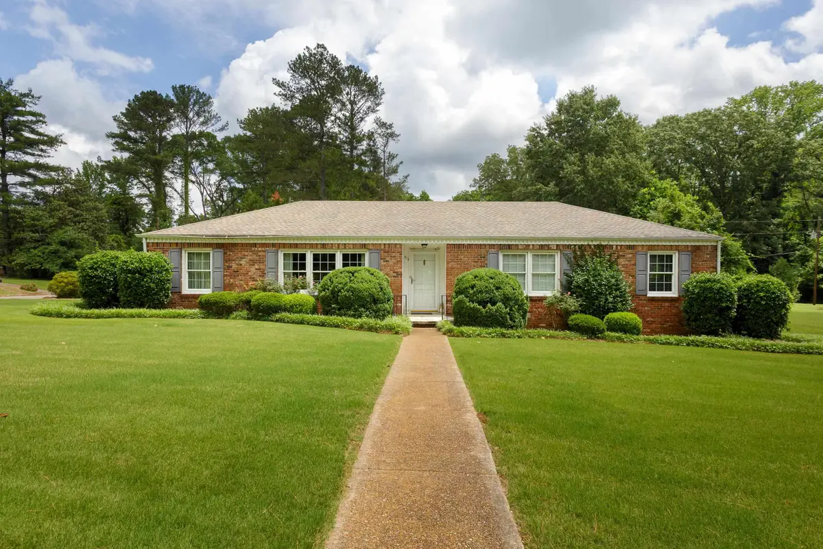 213 Meadow Hill Rd, Sheffield, AL 35660 - #1