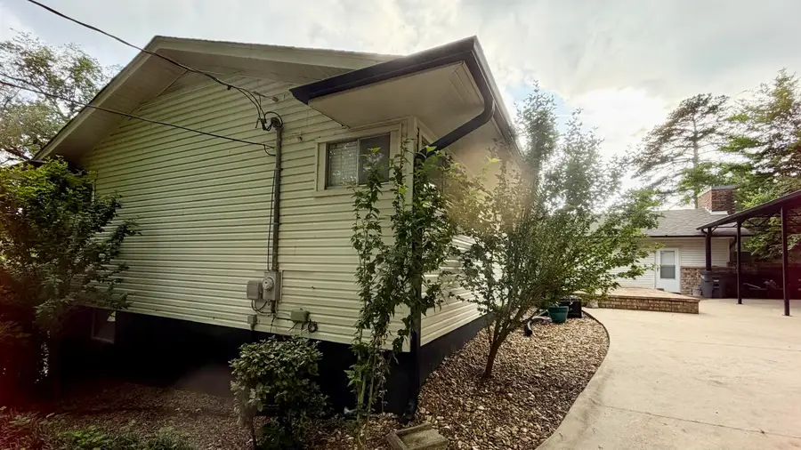 1601 Summit St, Russellville, AL 35653 - #3