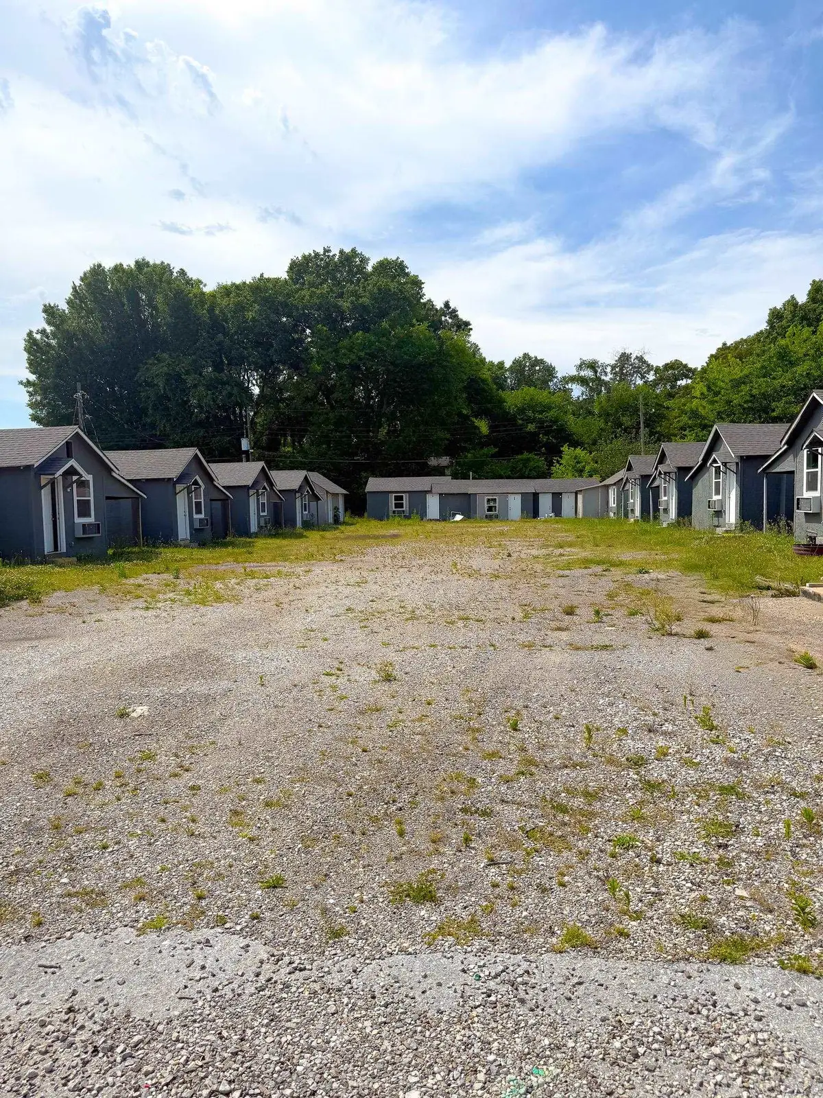 2905 E 12th Ave, Sheffield, AL 35660 - #1