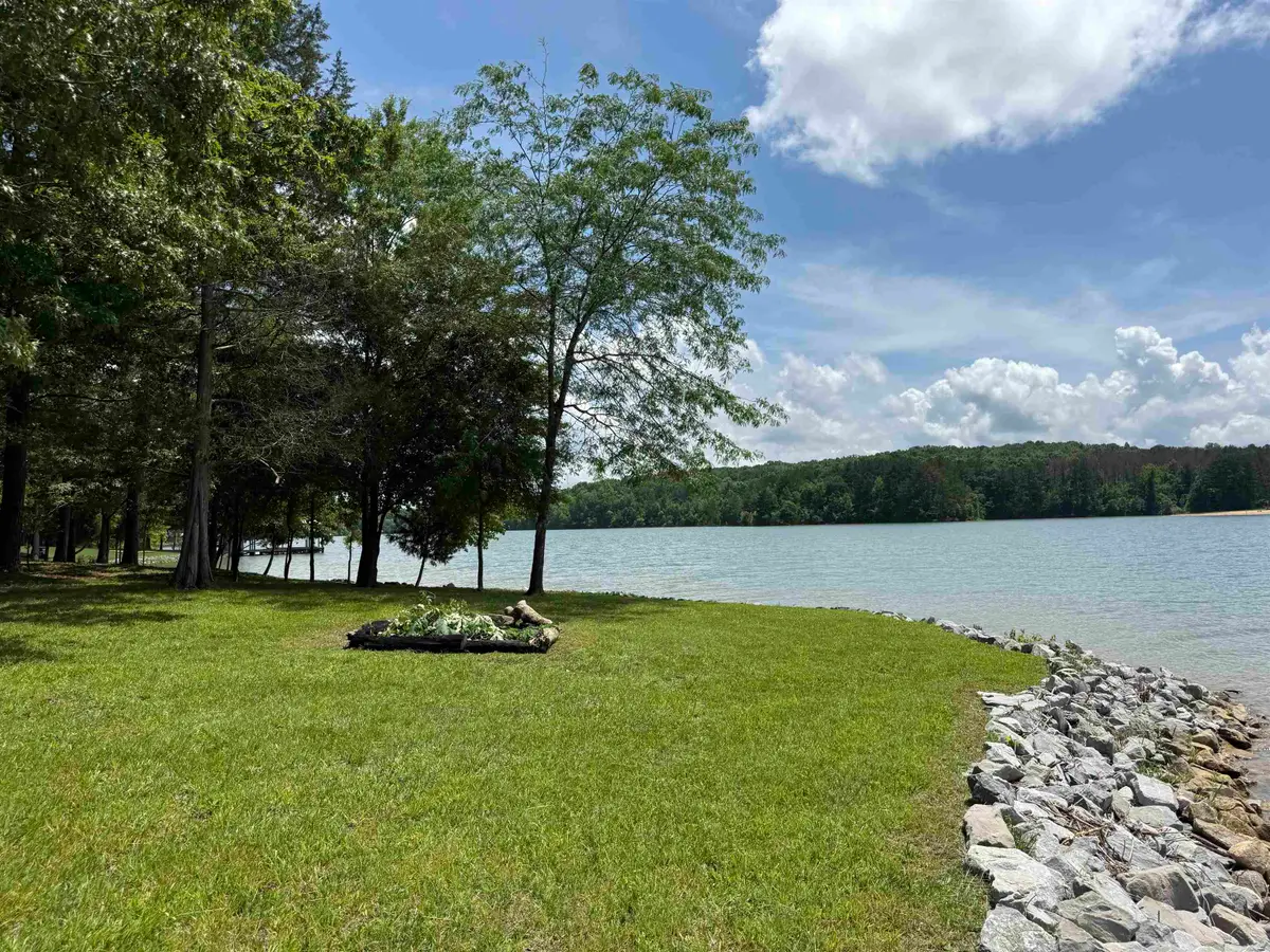 01 Lakefront Dr, Russellville, AL 35653 - #1